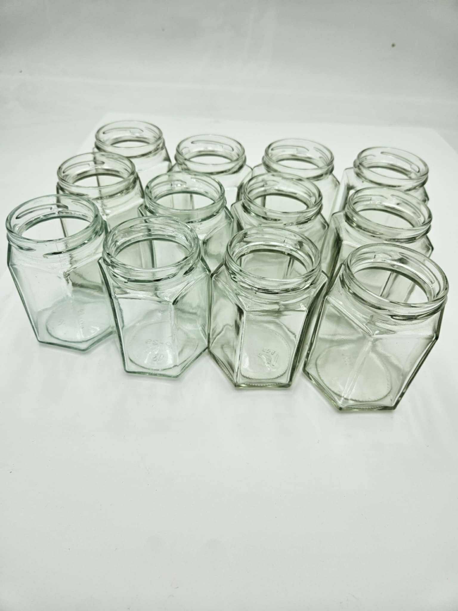 case of 12 Hexagon glass jars-190ml